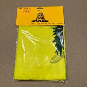 Yellow 'Don't Tread On Me' Flag 3x5ft